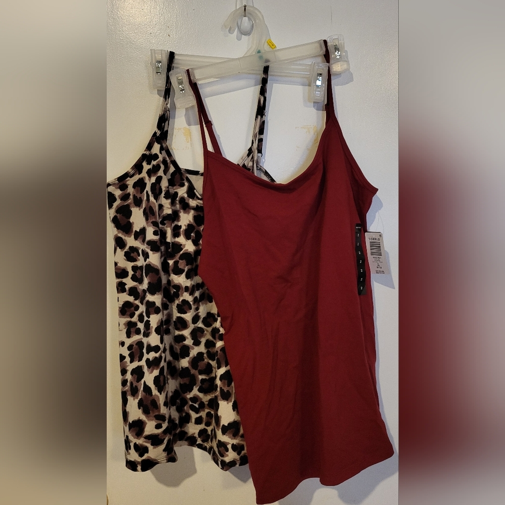 Stylish Red and Leopard Print Women's Tops